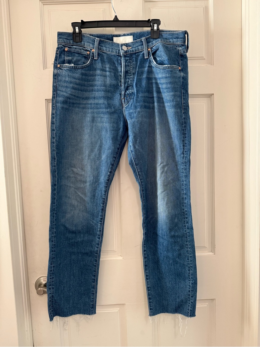 MOTHER Scrapper Cuff Ankle Fray Straight Leg Blue Jeans